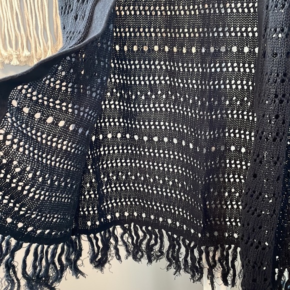 Tommy Bahama Knit Cardigan - Picture 5 of 8